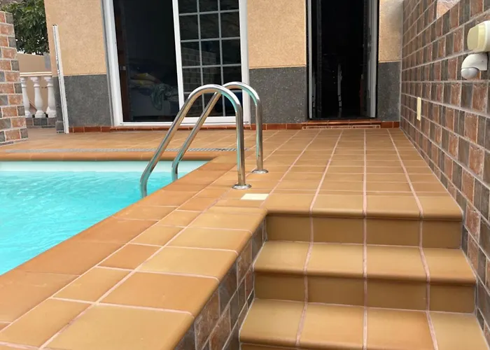 Vv El Oasis טמאדוסטה